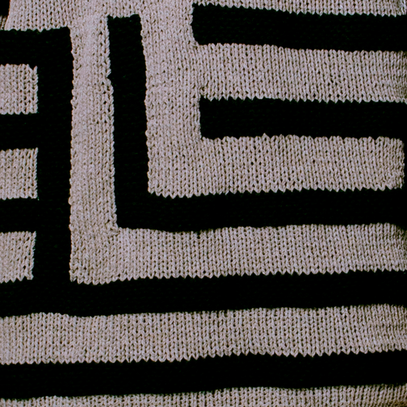 knitting Black And Taupe